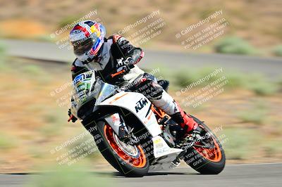media/May-31-2025-Classic Track Day (Sat) [[da23ab3028]]/Group B/Session 1 (Turns 3 and 5)/